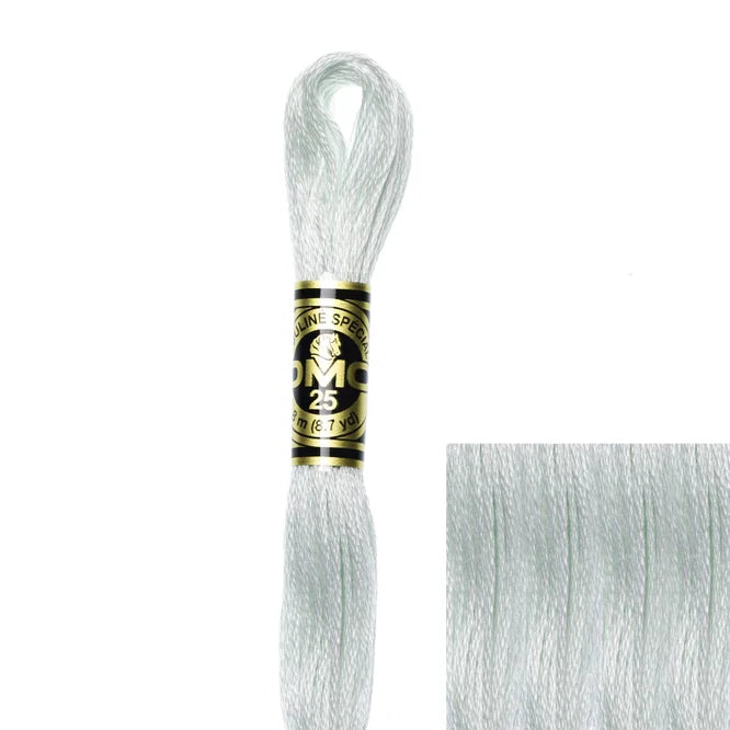 REF. 117MC FILO DA RICAMO MOULINÉ SPÉCIAL DMC - 8MT
