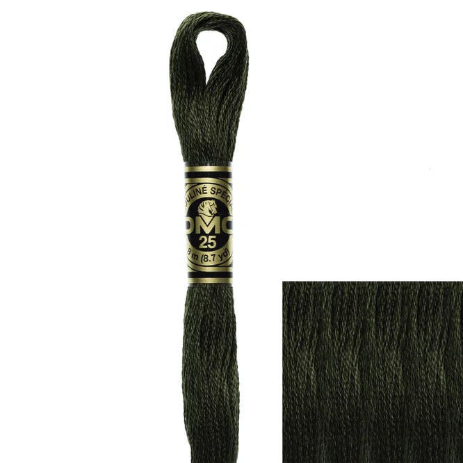 REF. 117MC FILO DA RICAMO MOULINÉ SPÉCIAL DMC - 8MT