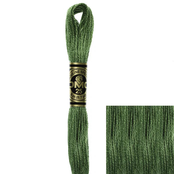 REF. 117MC FILO DA RICAMO MOULINÉ SPÉCIAL DMC - 8MT