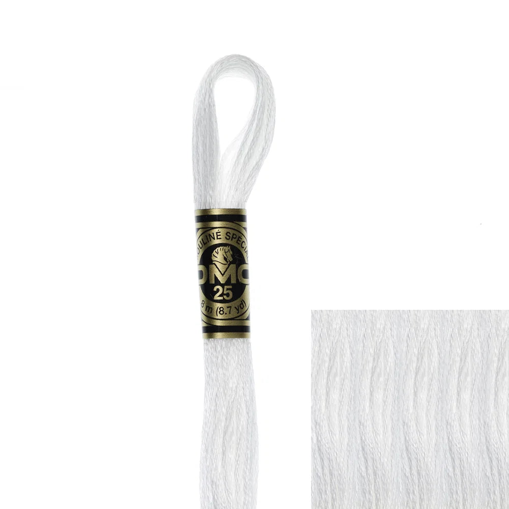 REF. 117MC FILO DA RICAMO MOULINÉ SPÉCIAL DMC - 8MT