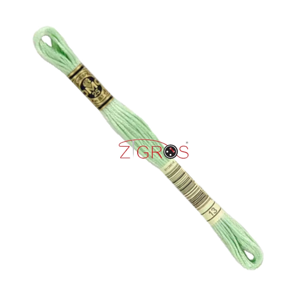 REF. 117MC FILO DA RICAMO MOULINÉ SPÉCIAL DMC - 8MT